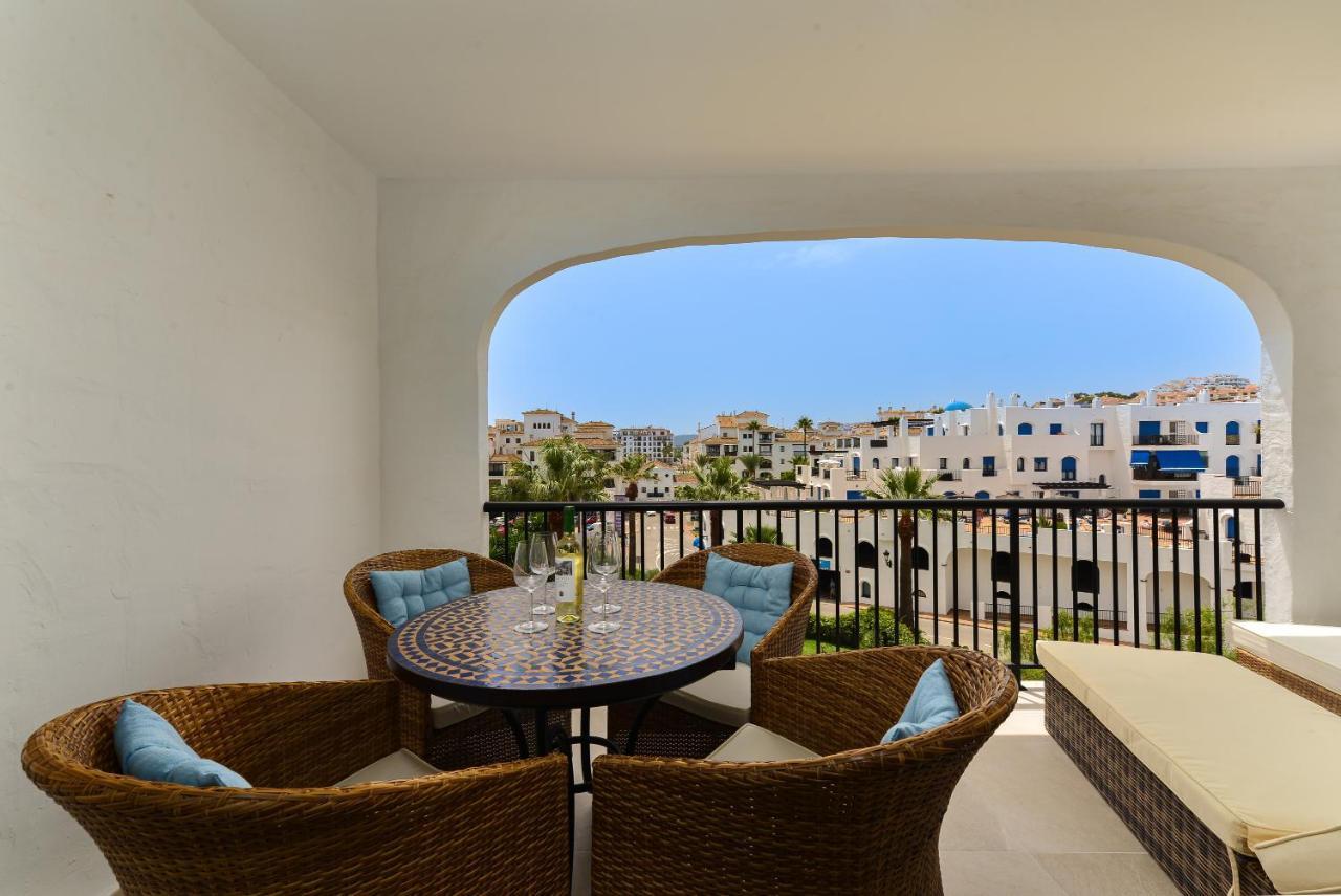 Duquesa Port Retreat Apartamento Manilva Exterior foto